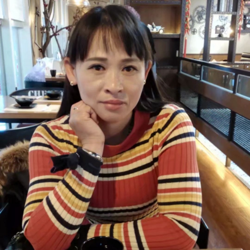 玫瑰花的第一张照片--绵阳相亲服务中心