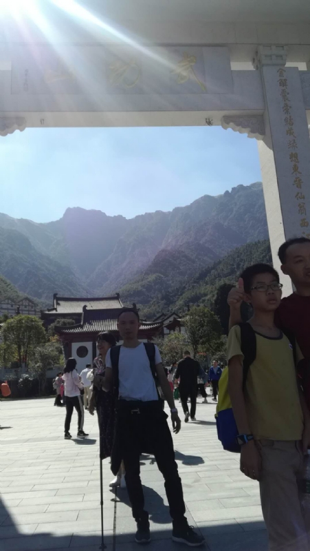 蓝天的第二张照片--绵阳相亲服务中心