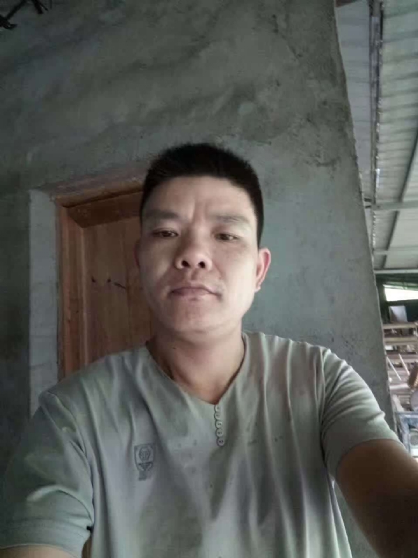 寻找幸福的第一张照片--绵阳相亲服务中心