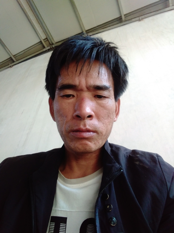 项斌的第一张照片--绵阳相亲服务中心