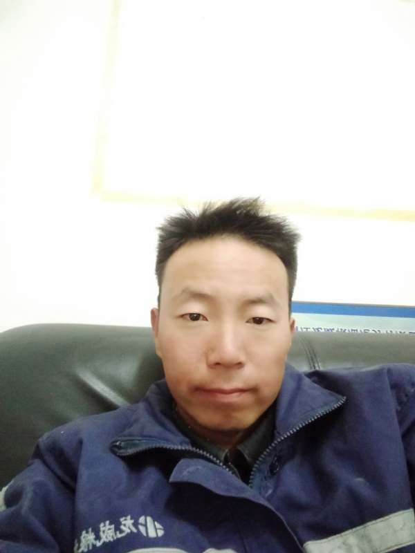 东西南北风的第一张照片--绵阳相亲服务中心