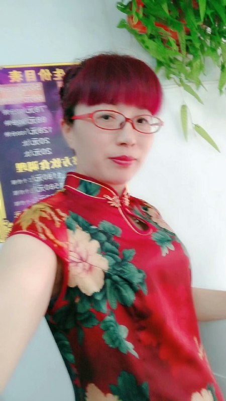 平凡女人的第一张照片--绵阳相亲服务中心