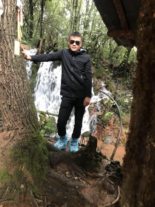 譕忄的第一张照片--绵阳相亲服务中心