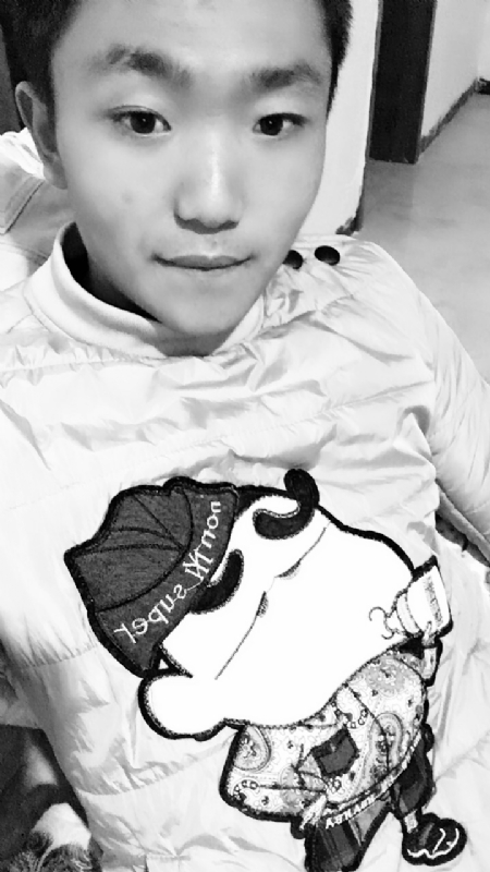 年轻的第一张照片--绵阳相亲服务中心