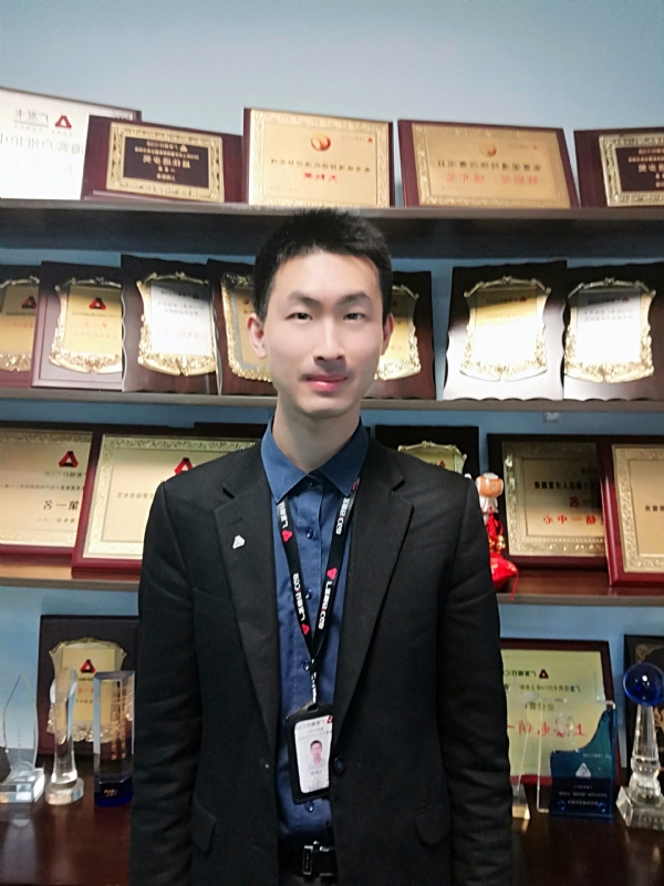 魔都青年的第一张照片--绵阳相亲服务中心