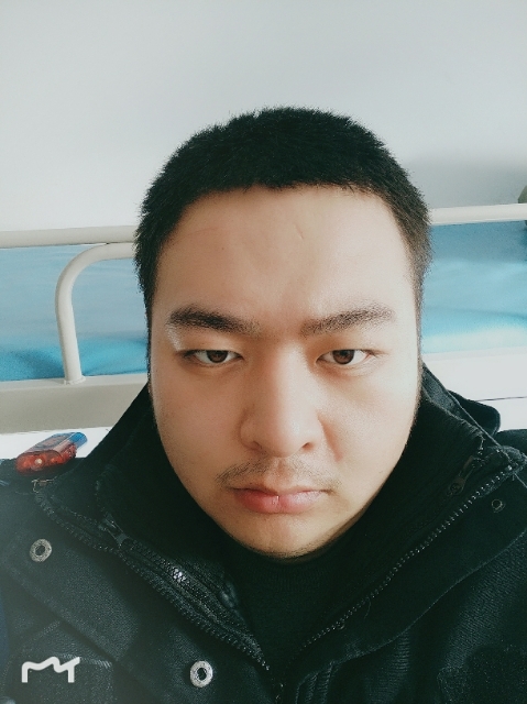 负重前行的第一张照片--绵阳相亲服务中心