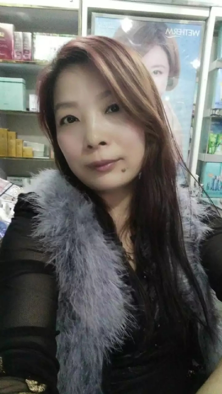 胡静的第三张照片--绵阳相亲服务中心