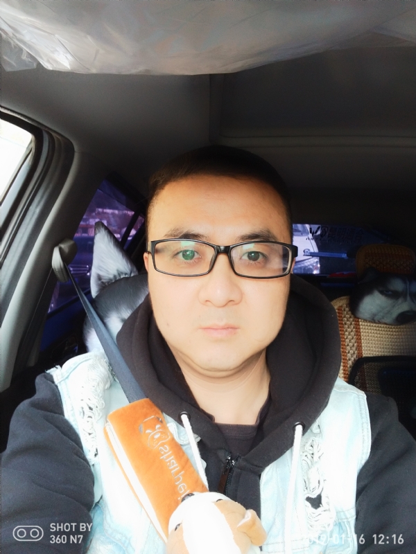 香烟最懂男人心的第一张照片--绵阳相亲服务中心