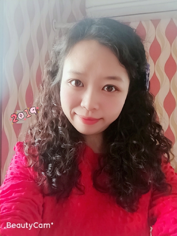 紫色风铃的第一张照片--绵阳相亲服务中心