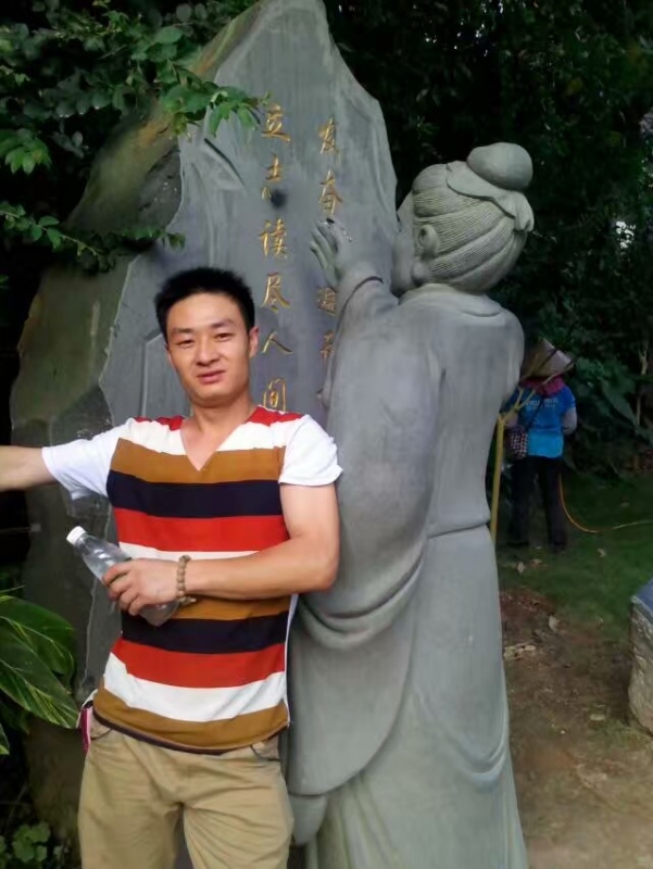 相依相伴的第一张照片--绵阳相亲服务中心