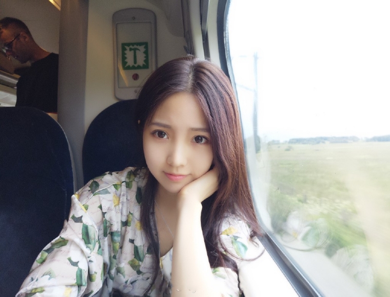 冰艳残阳的第一张照片--绵阳相亲服务中心