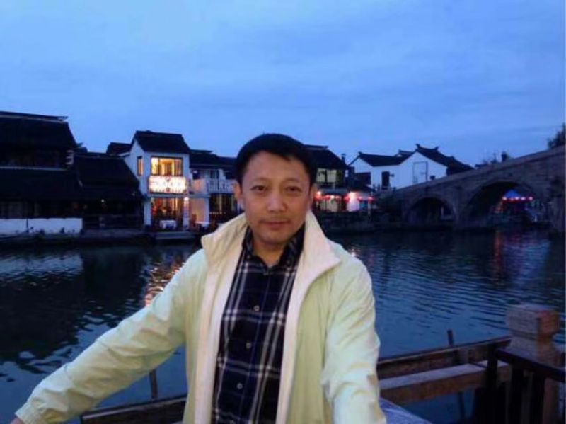 巧克力绅士的第六张照片--绵阳相亲服务中心