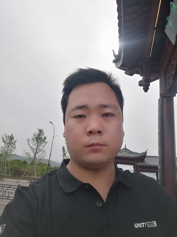 微笑的第一张照片--绵阳相亲服务中心