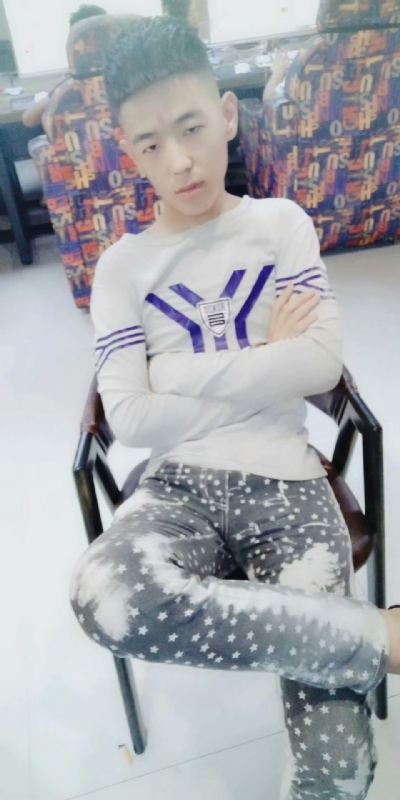 神木市二强的第一张照片--绵阳相亲服务中心