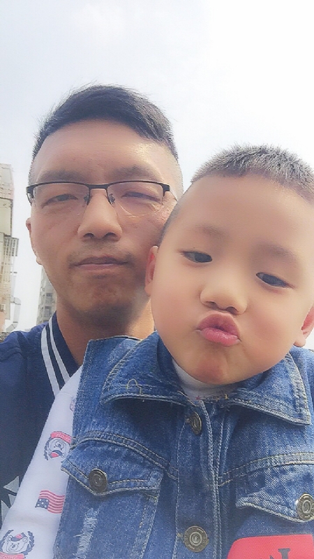 林松的第一张照片--绵阳相亲服务中心