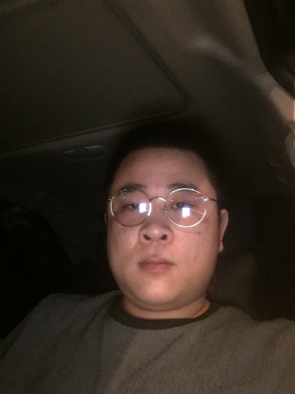 Gang的第一张照片--绵阳相亲服务中心