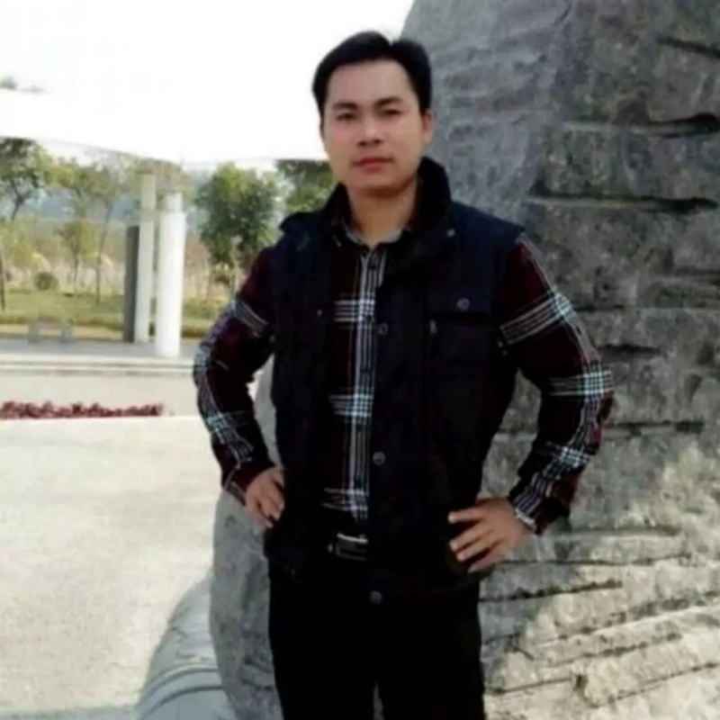 selfdy的第一张照片--绵阳相亲服务中心