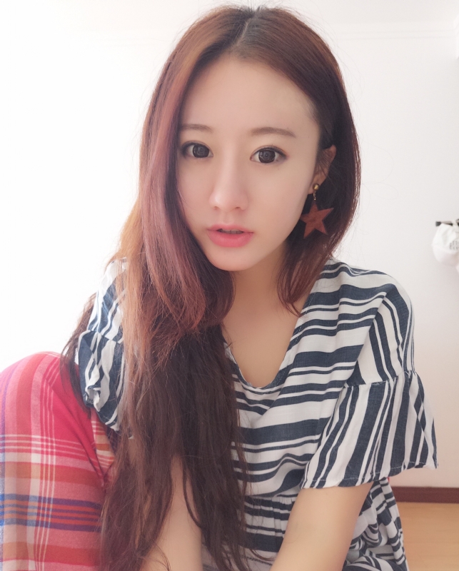 没有故事的女同学的第二张照片--绵阳相亲服务中心