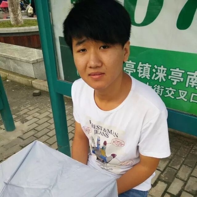 小丁的第一张照片--绵阳相亲服务中心