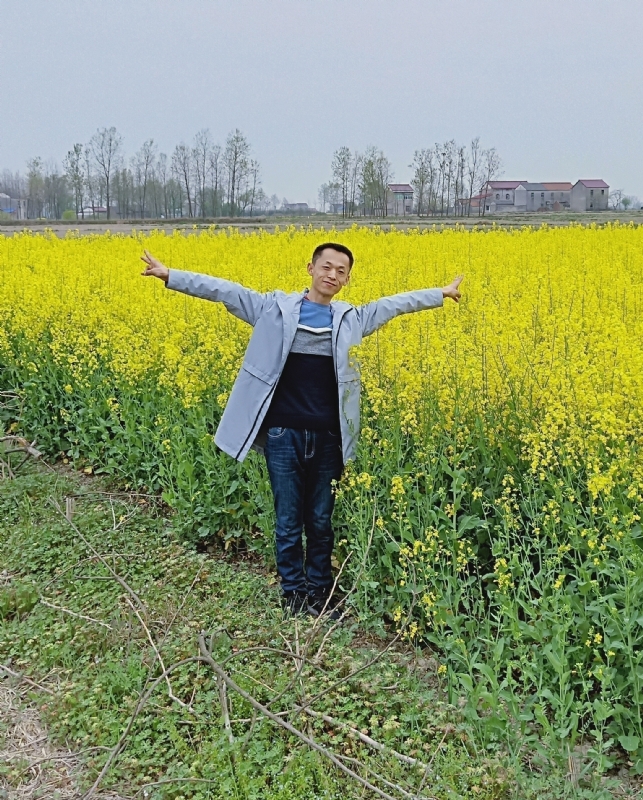 一个真诚的男士的第一张照片--绵阳相亲服务中心