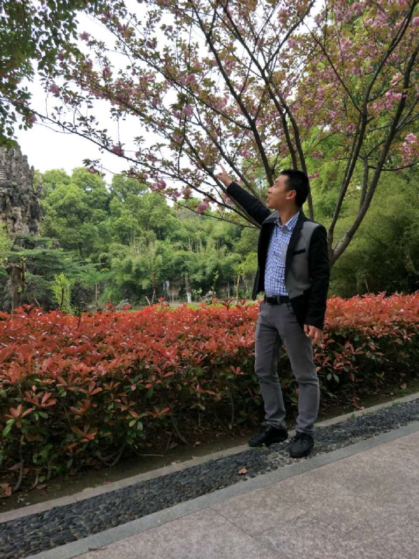 坦诚的第一张照片--绵阳相亲服务中心