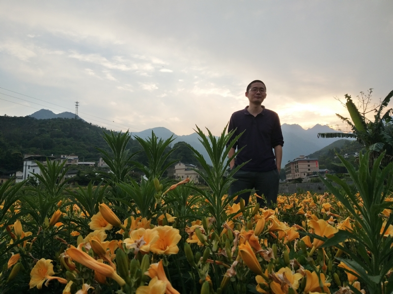 黄晓东的第一张照片--绵阳相亲服务中心