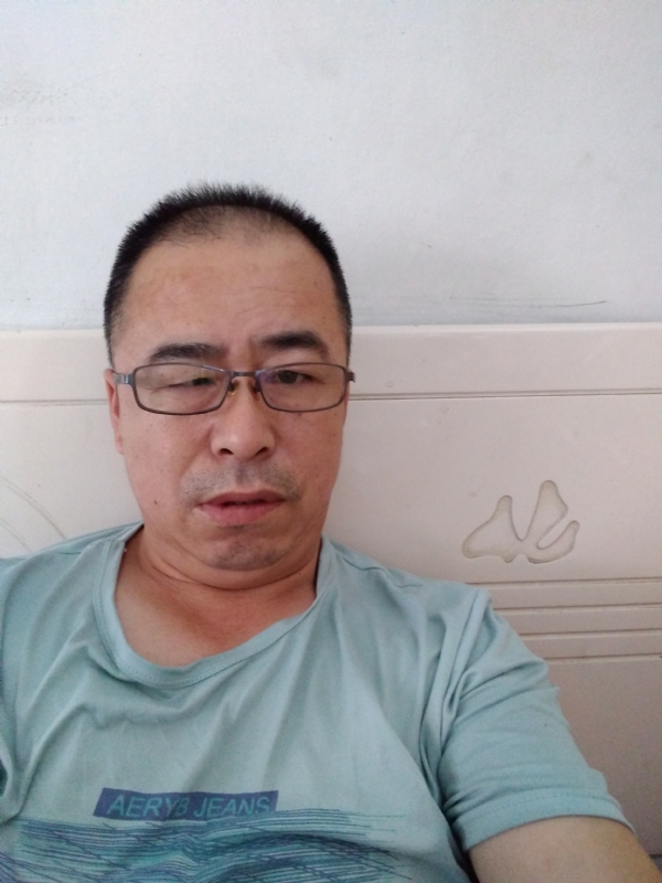 大叔的第一张照片--绵阳相亲服务中心