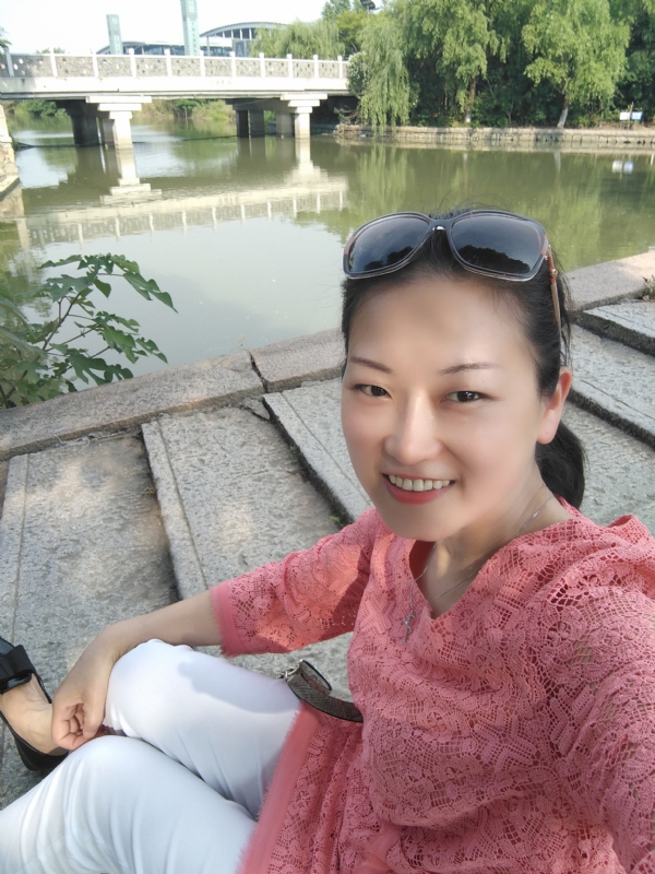 渴慕的第一张照片--绵阳相亲服务中心