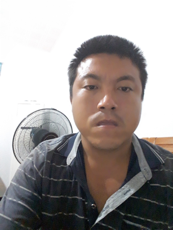 孤独的人的第一张照片--绵阳相亲服务中心