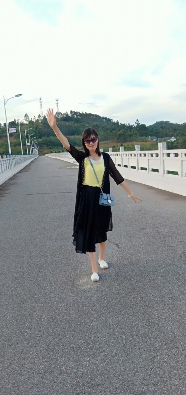 执念的第一张照片--绵阳相亲服务中心