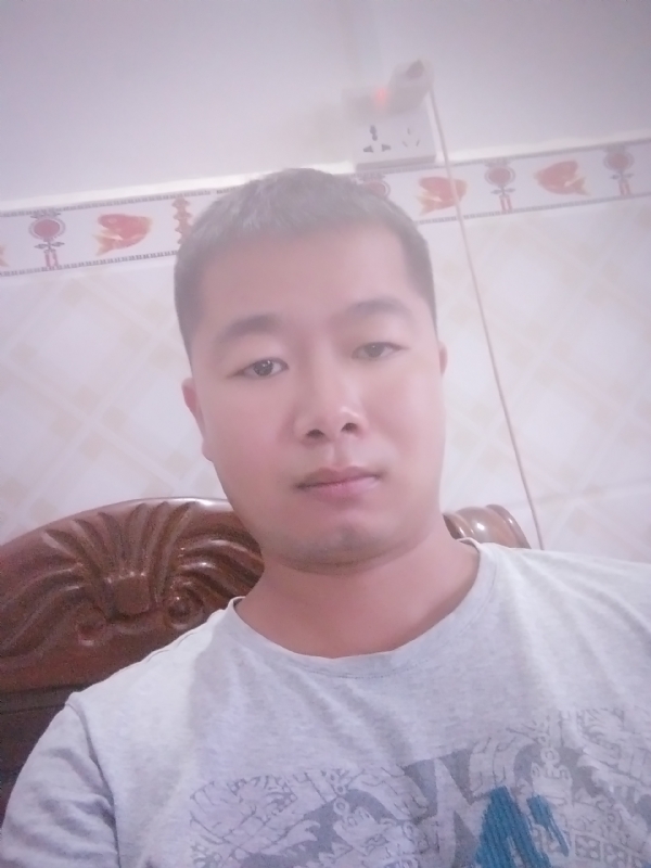 心雨的第一张照片--绵阳相亲服务中心