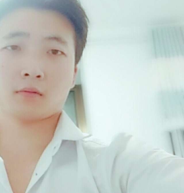 华英雄的第一张照片--绵阳相亲服务中心