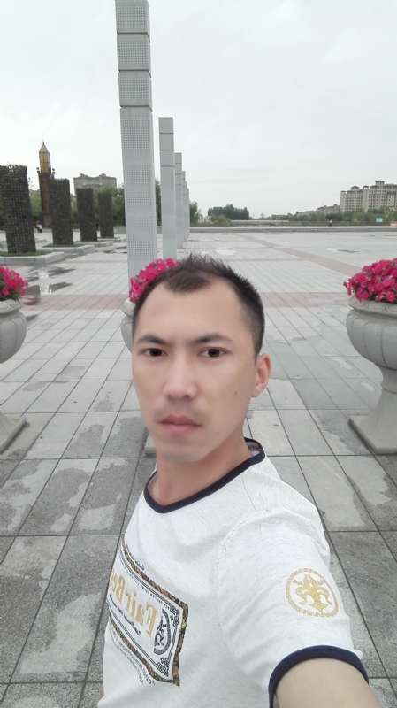 天平的第一张照片--绵阳相亲服务中心