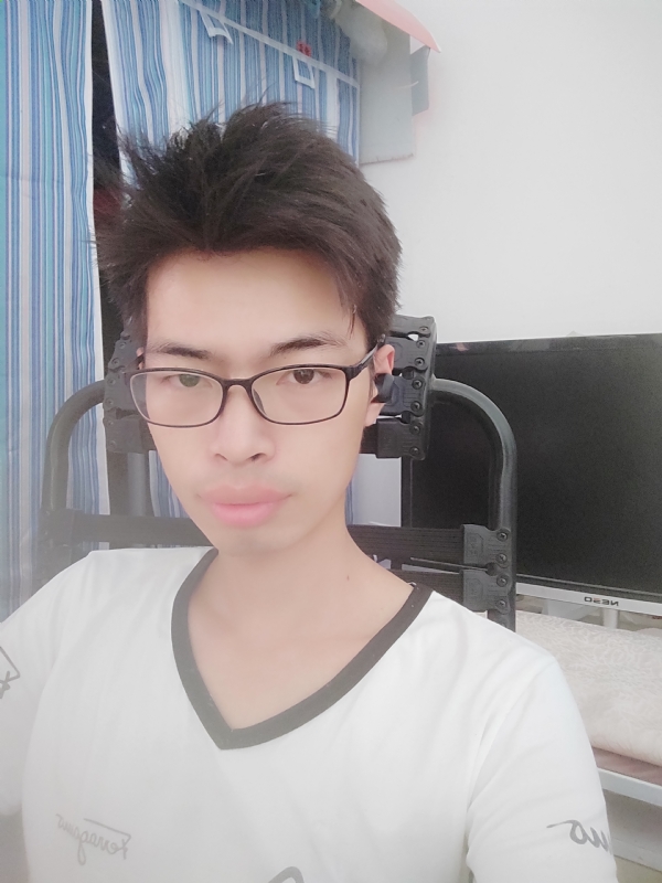 木头人的第一张照片--绵阳相亲服务中心