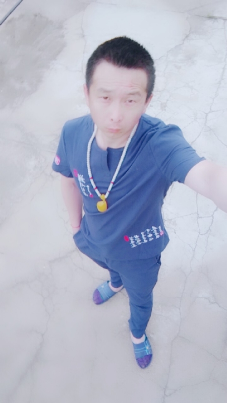 一叶之秋的第一张照片--绵阳相亲服务中心