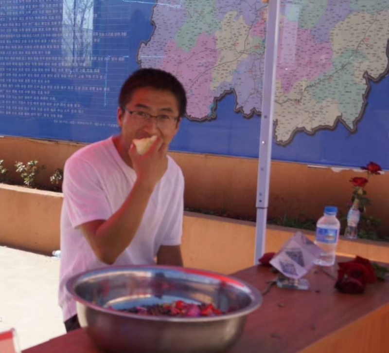 寻水的第一张照片--绵阳相亲服务中心