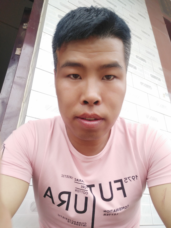 守护爱情的第一张照片--绵阳相亲服务中心