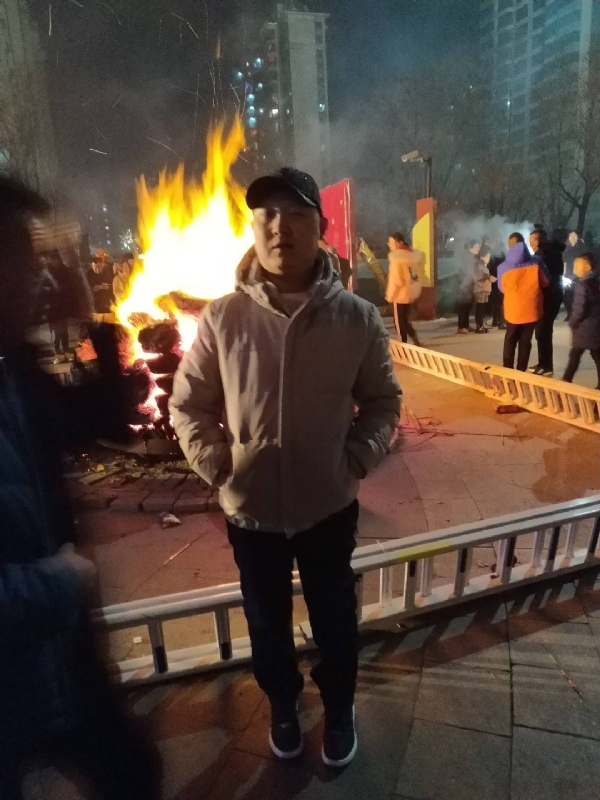 爱情里的俩个人的第二张照片--绵阳相亲服务中心