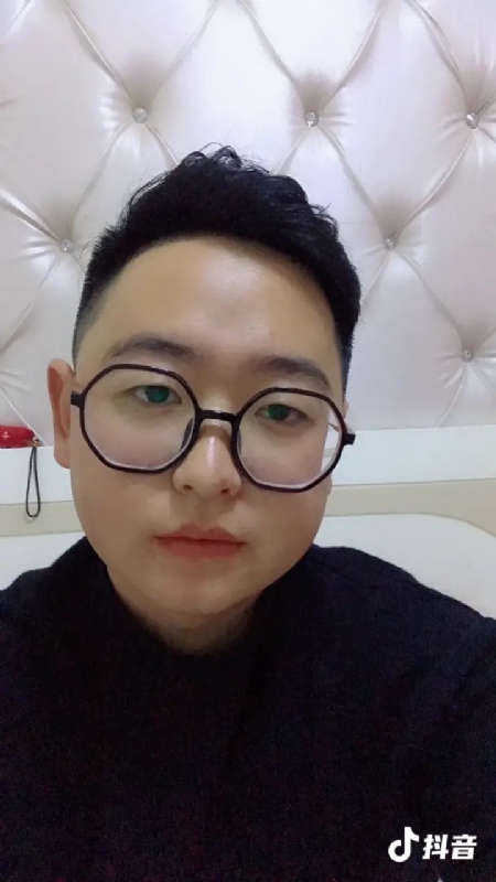 杰森的第一张照片--绵阳相亲服务中心