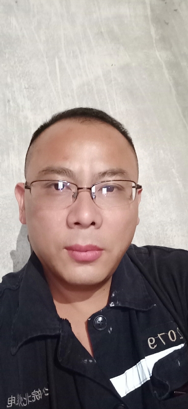 知足常乐的第一张照片--绵阳相亲服务中心