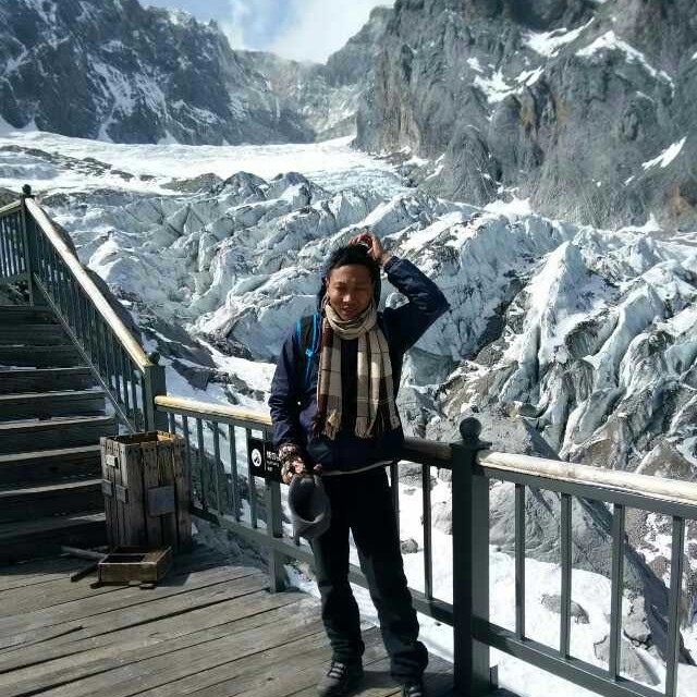 眯眯的第一张照片--绵阳相亲服务中心