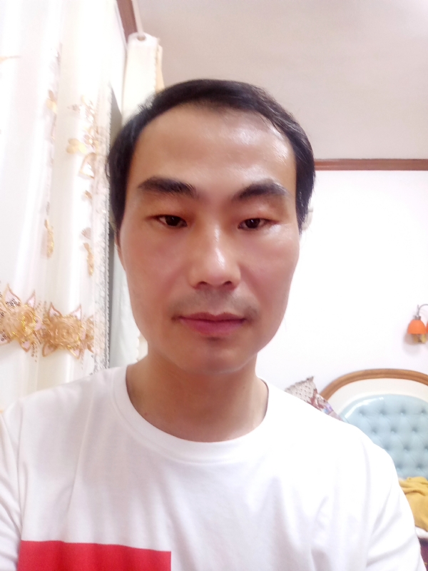 光明的第一张照片--绵阳相亲服务中心