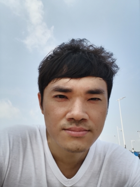 老实人的第一张照片--绵阳相亲服务中心