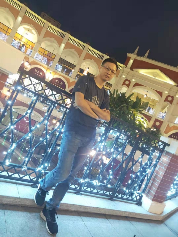 落单恋人的第一张照片--绵阳相亲服务中心