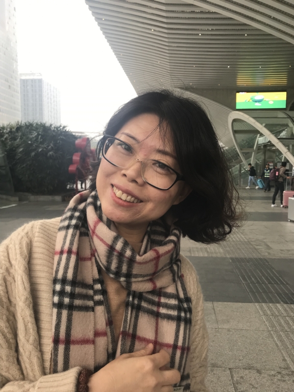 简单的第三张照片--绵阳相亲服务中心