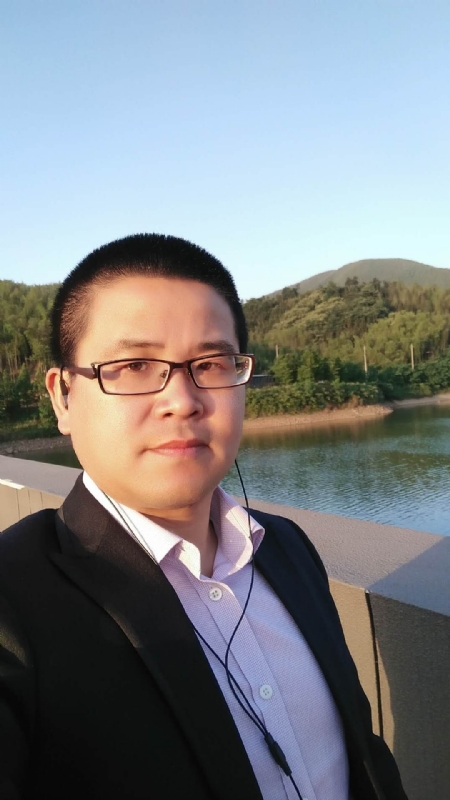 顾律师的第三张照片--绵阳相亲服务中心