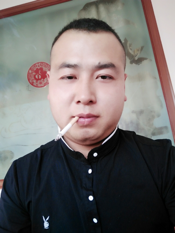 贰爺的第一张照片--绵阳相亲服务中心