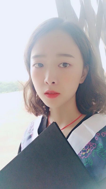 傲娇的喵小咪的第一张照片--绵阳相亲服务中心