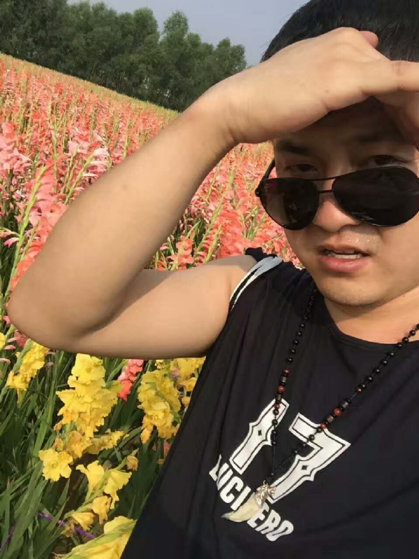 QH-蓝细胞的第一张照片--绵阳相亲服务中心