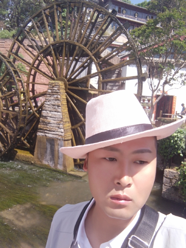 曲靖相亲的第一张照片--绵阳相亲服务中心